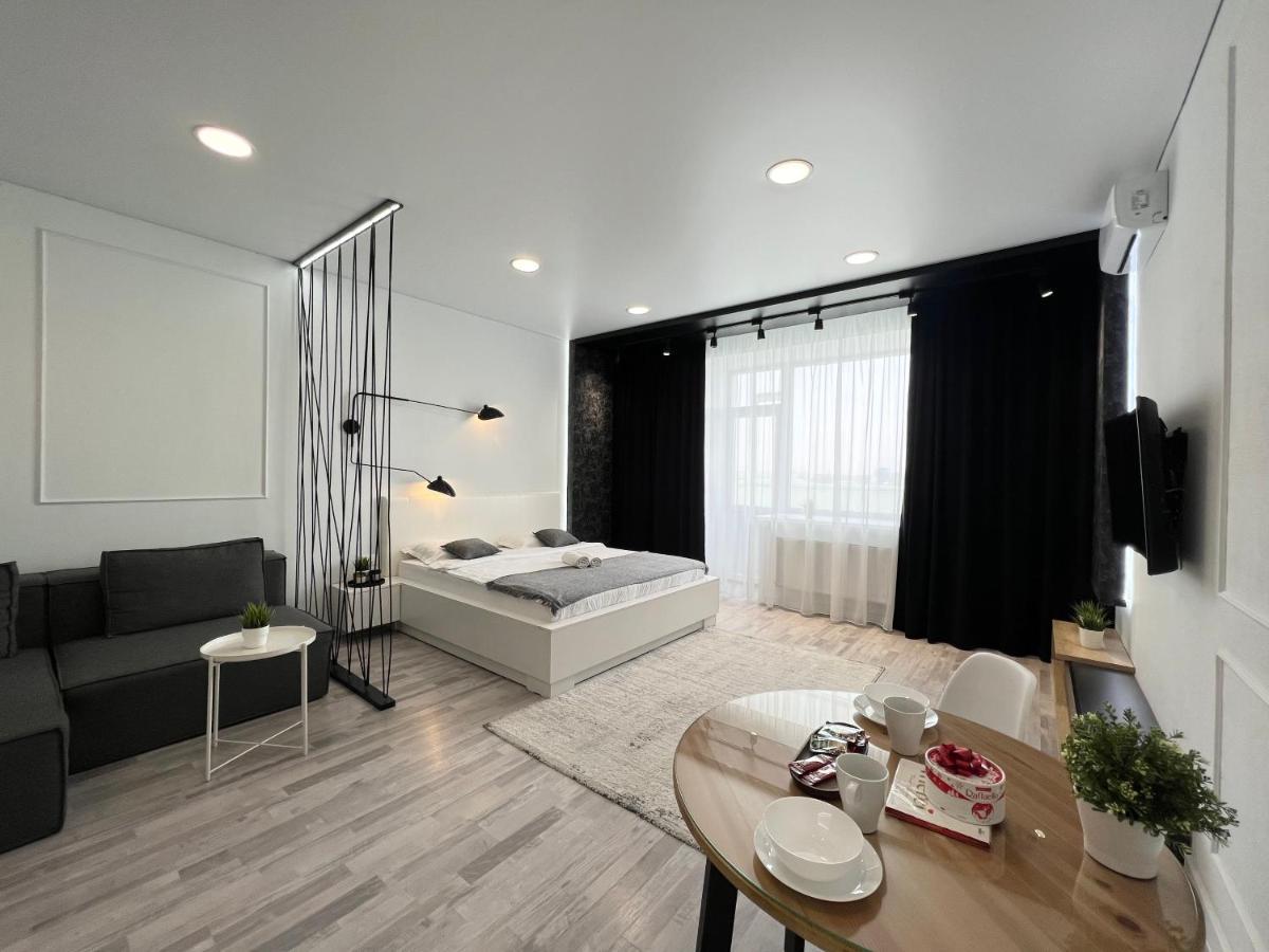 Апартаменты Lux Pavlodar Eksteriør bilde