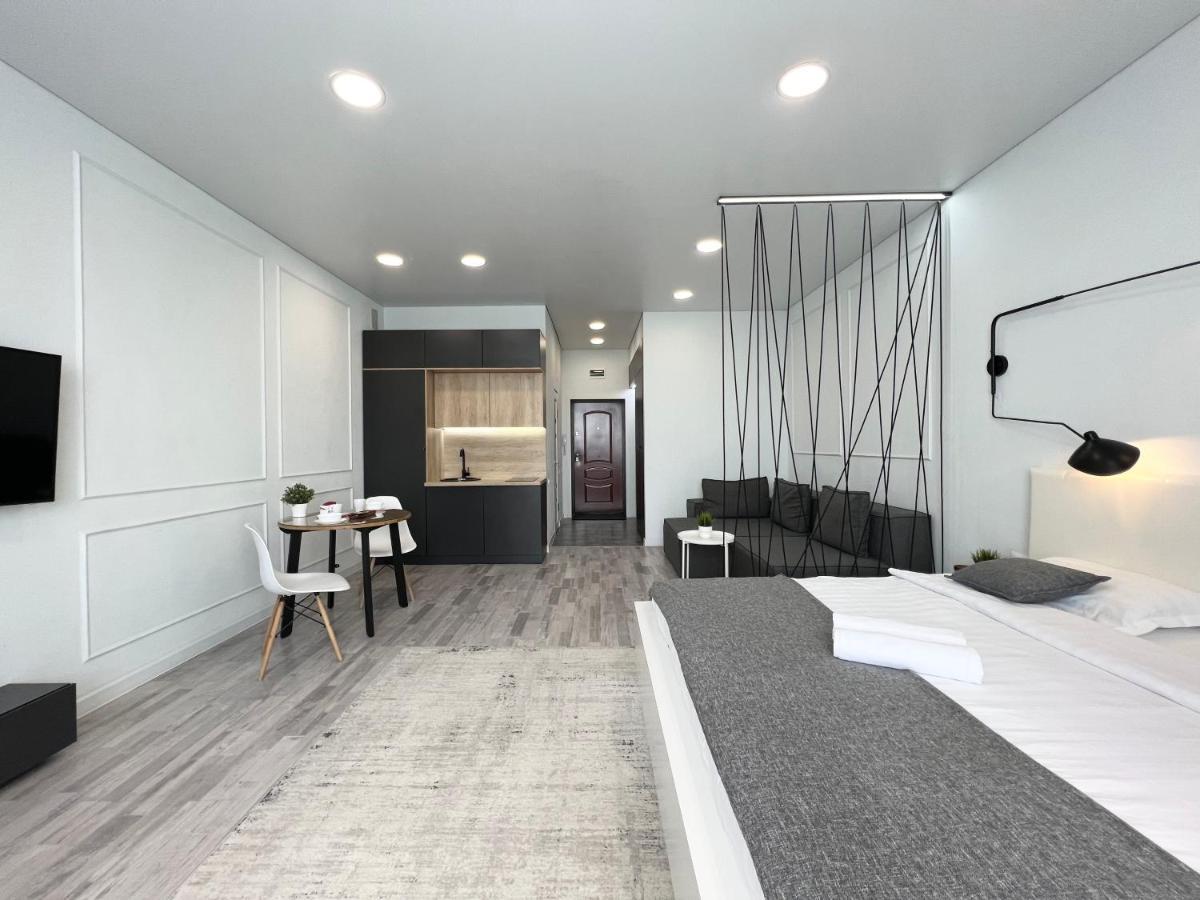 Апартаменты Lux Pavlodar Eksteriør bilde