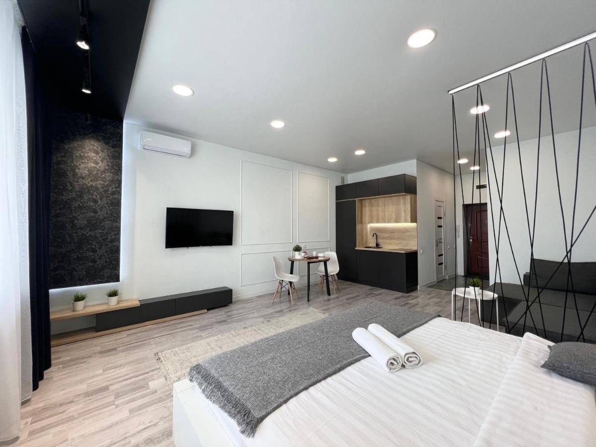 Апартаменты Lux Pavlodar Eksteriør bilde